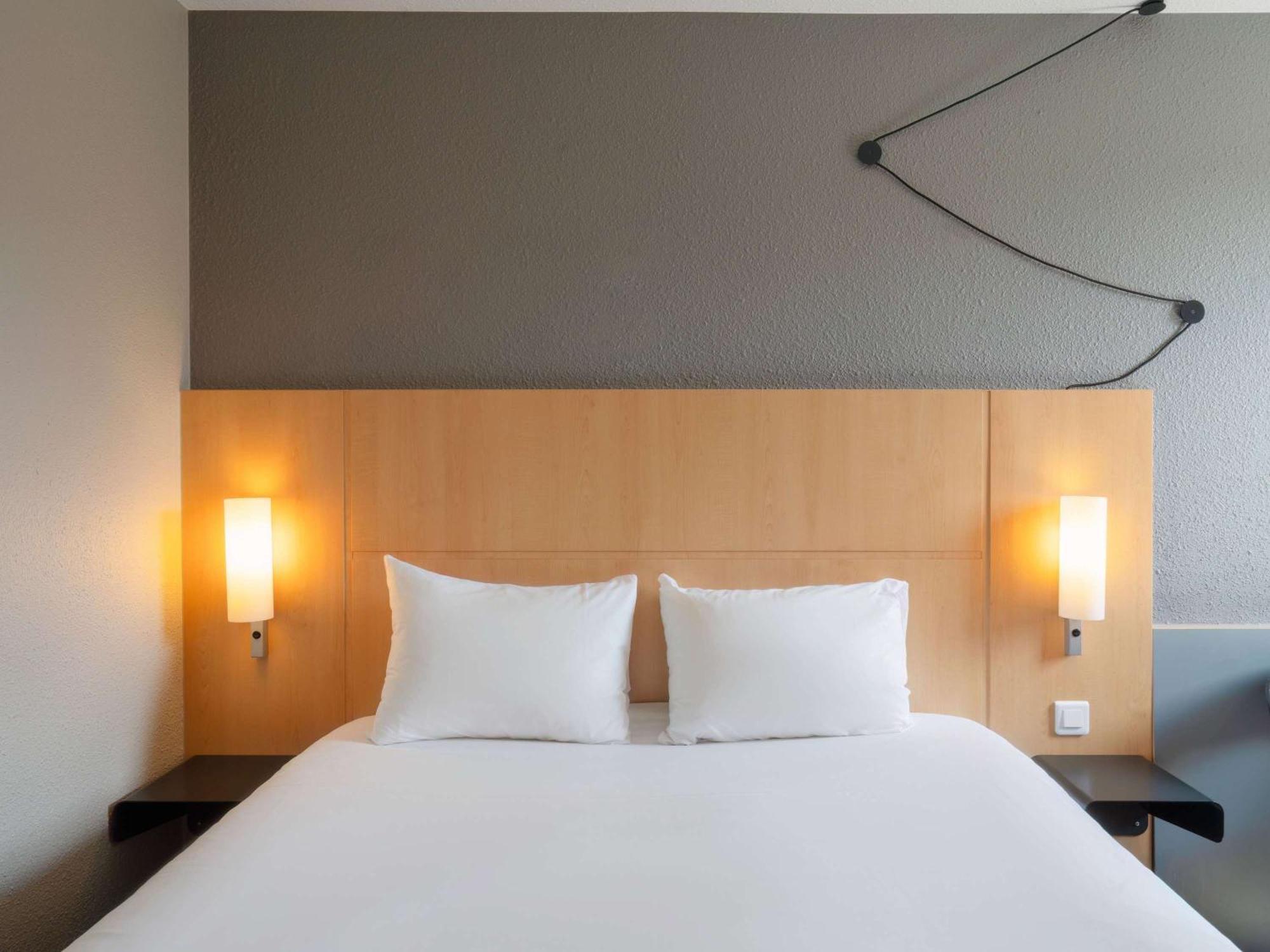 Hotel Ibis Cergy Pontoise Le Port Exteriér fotografie
