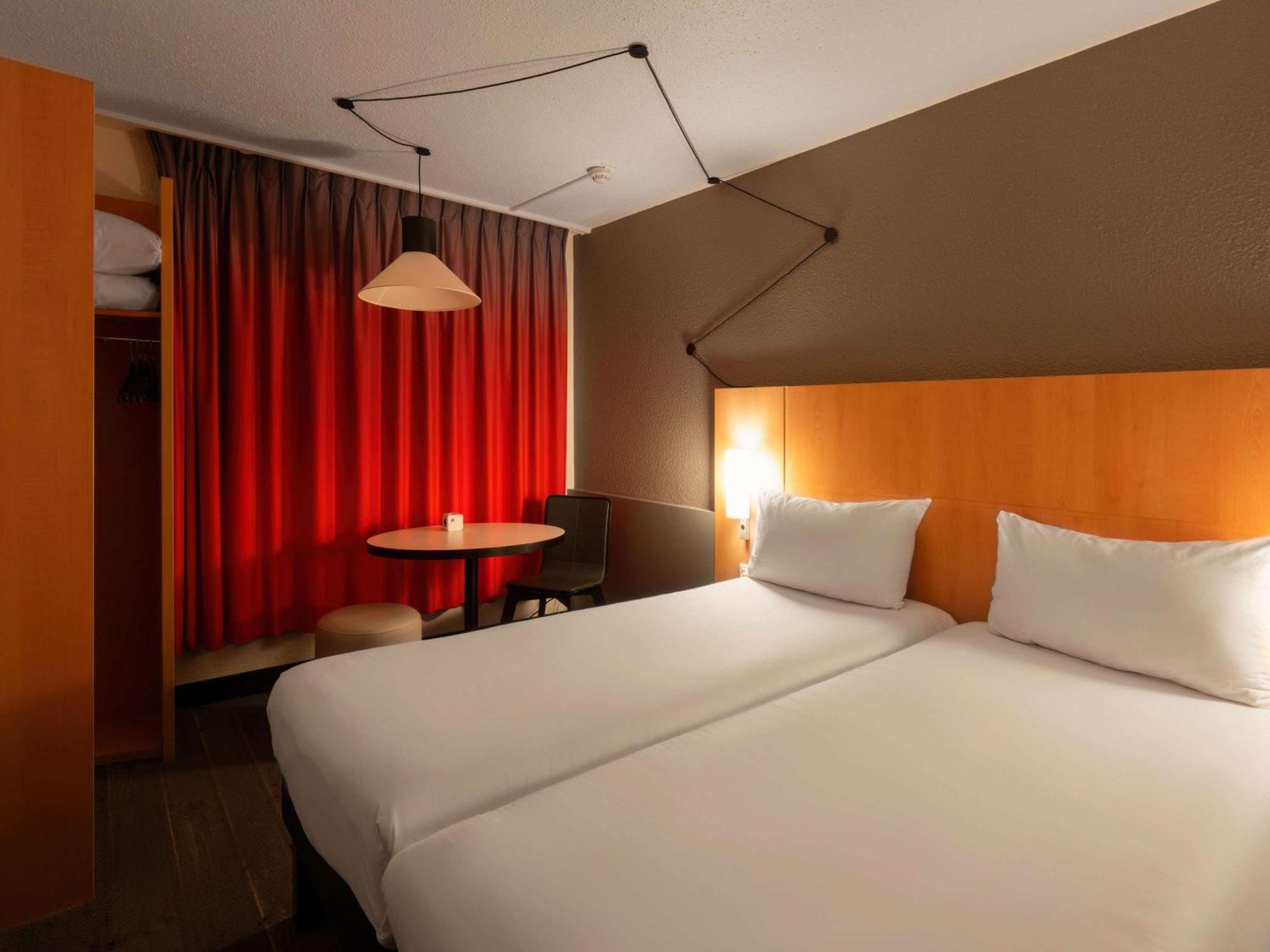 Hotel Ibis Cergy Pontoise Le Port Exteriér fotografie