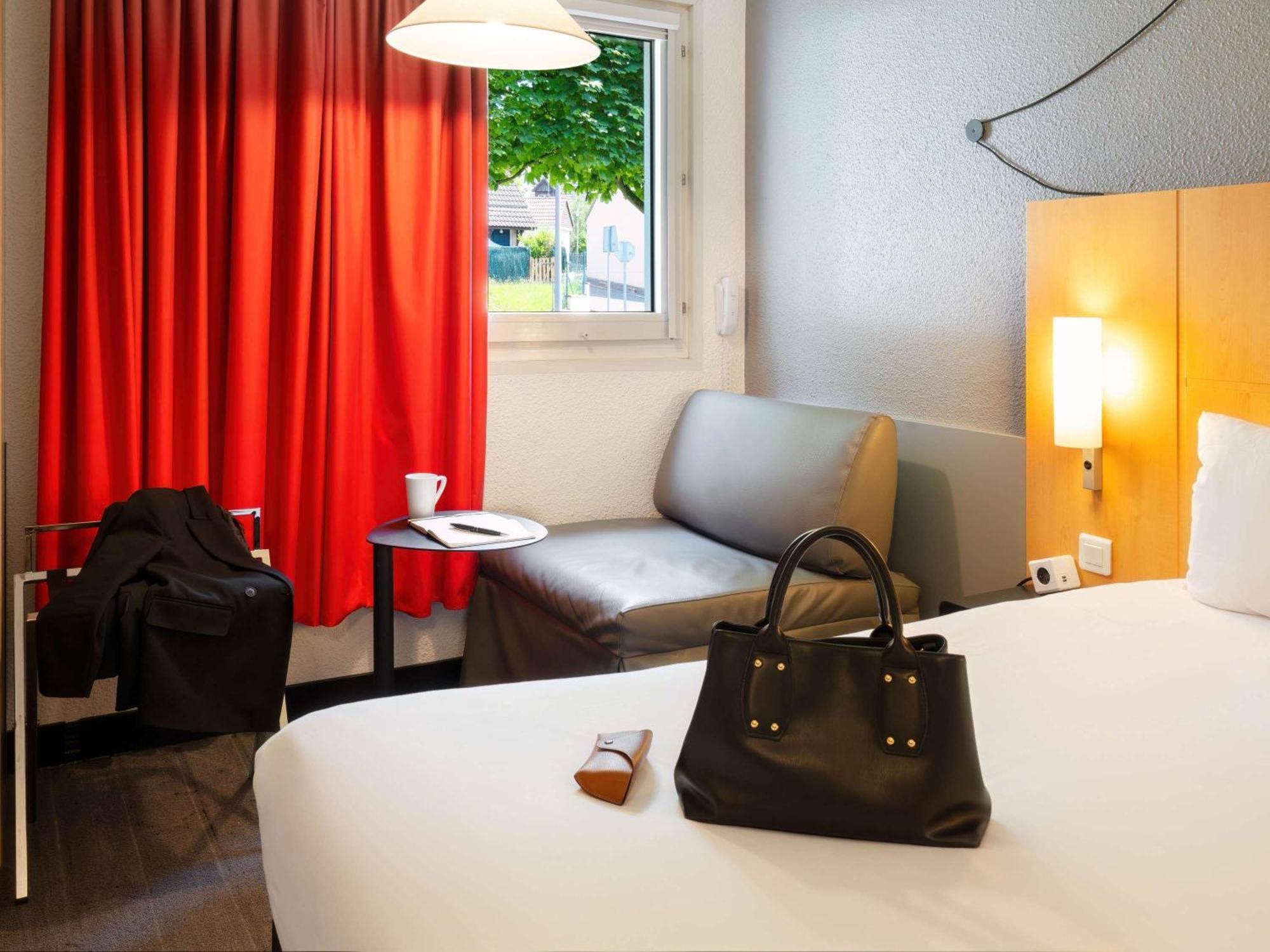 Hotel Ibis Cergy Pontoise Le Port Exteriér fotografie